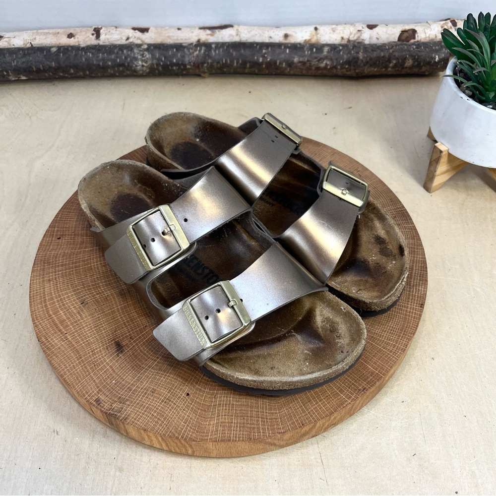 Birkenstock | Metallic Gold Arizona Leather Sandals Size 38/7L